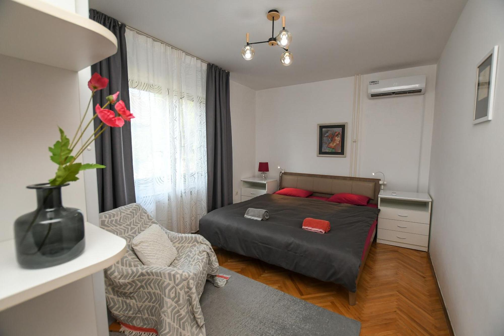 Villa Mina Kladovo, 5-Bedroom Villa With Pool For Up To 12 People 외부 사진