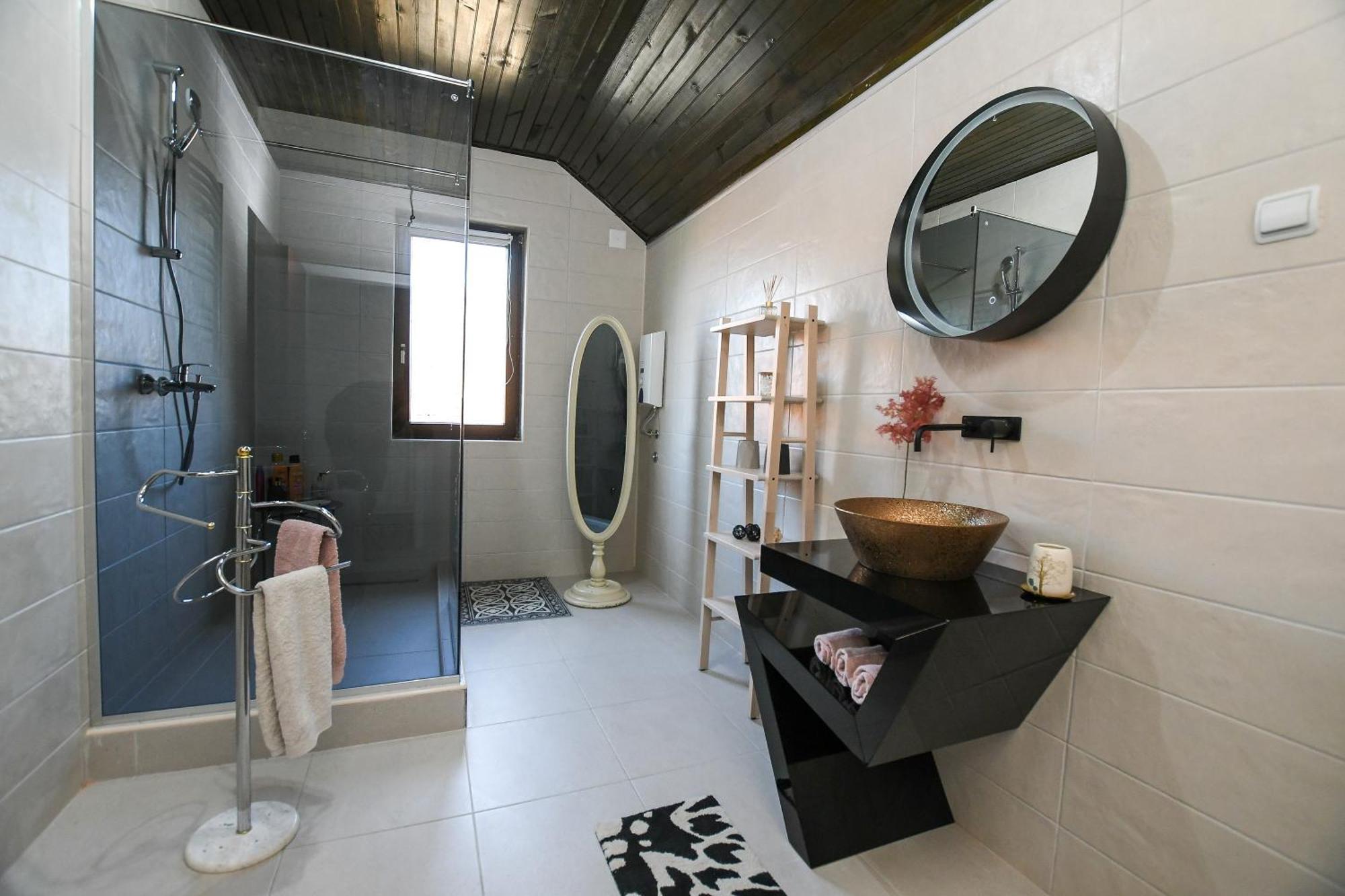 Villa Mina Kladovo, 5-Bedroom Villa With Pool For Up To 12 People 외부 사진