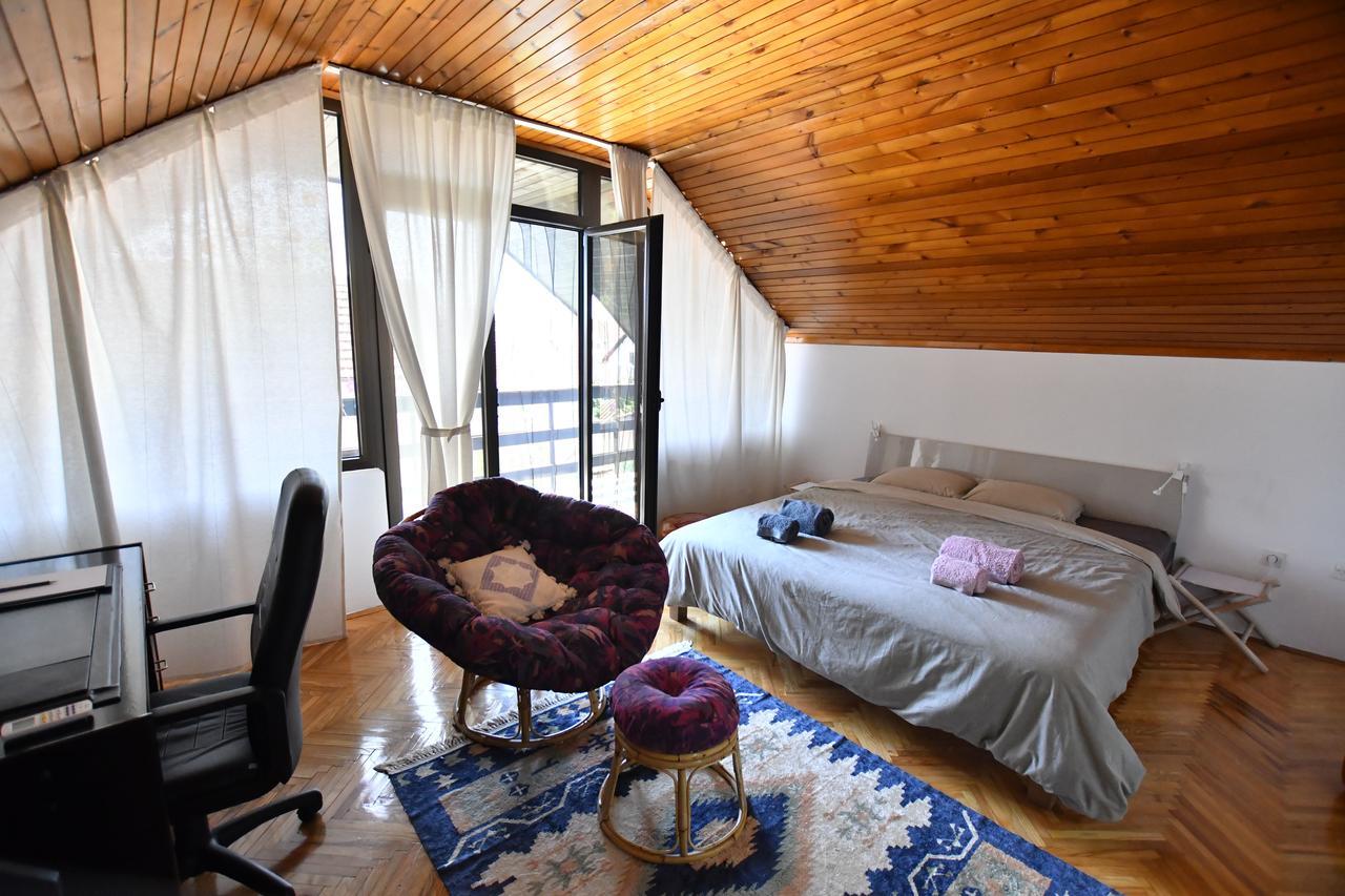 Villa Mina Kladovo, 5-Bedroom Villa With Pool For Up To 12 People 외부 사진